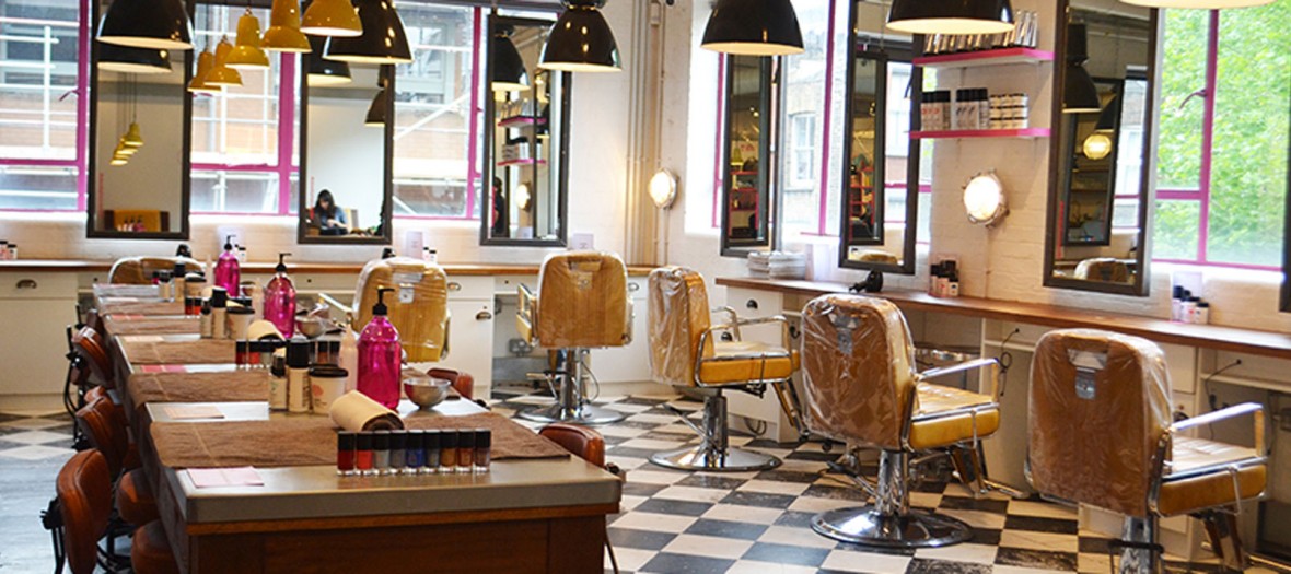 Barber And Parlour